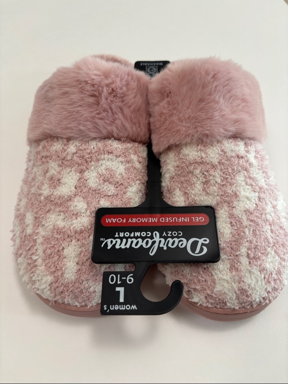 dearfoams Pink Leopard Plush Cuff Memory Foam Slippers